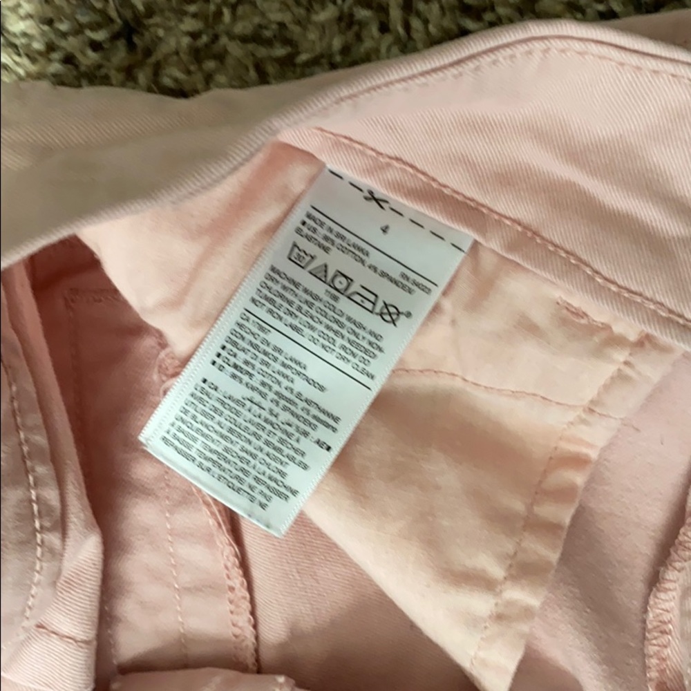 Old Navy pixie pants - Picture 4 of 4